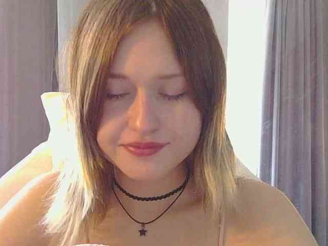 BelovedMary webcam