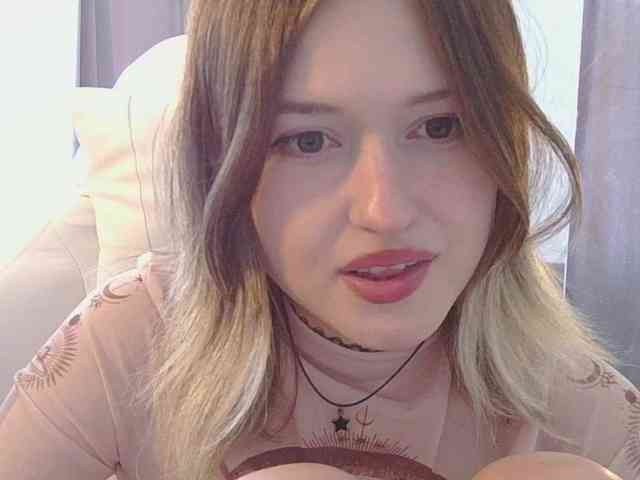BelovedMary webcam