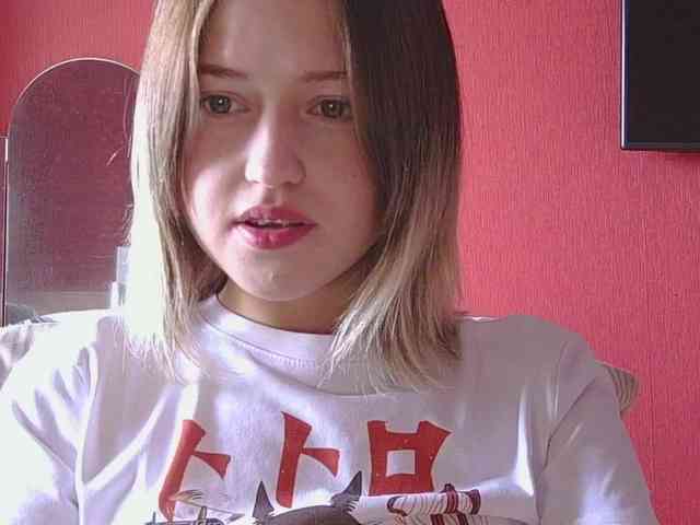 BelovedMary Live Webcam on BongaCams
