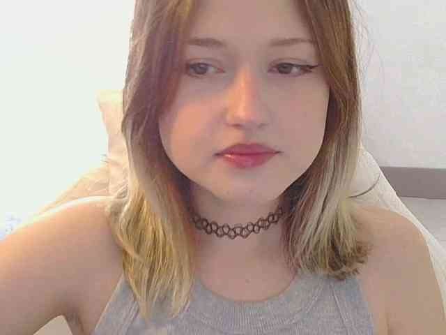 BelovedMary webcam