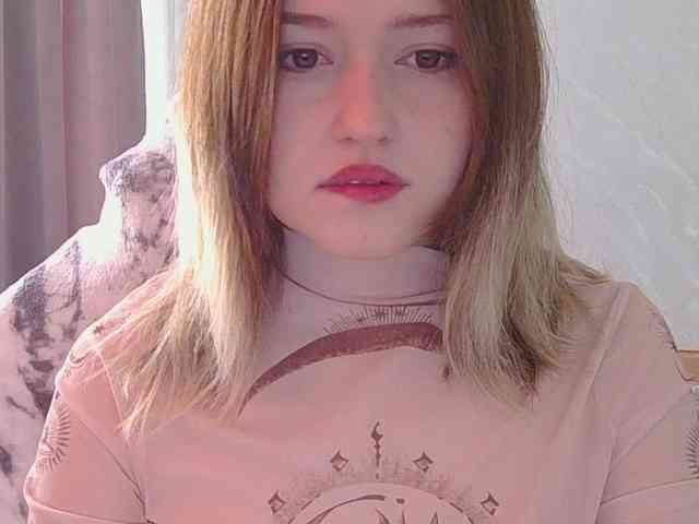 BelovedMary webcam