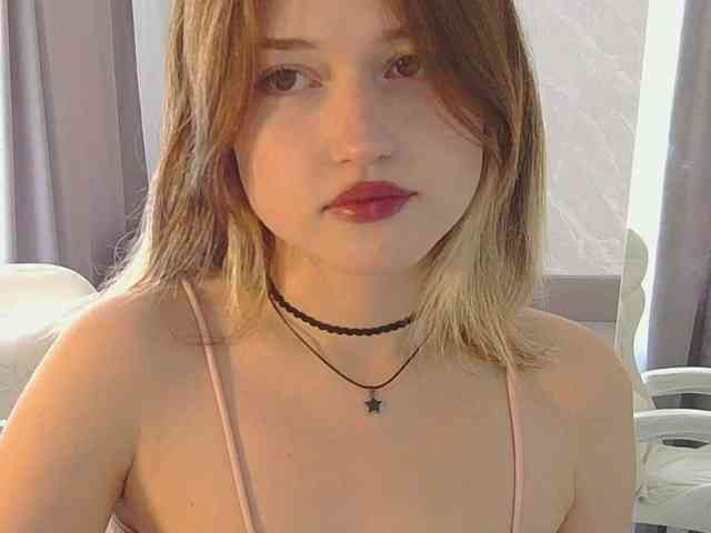 BelovedMary webcam
