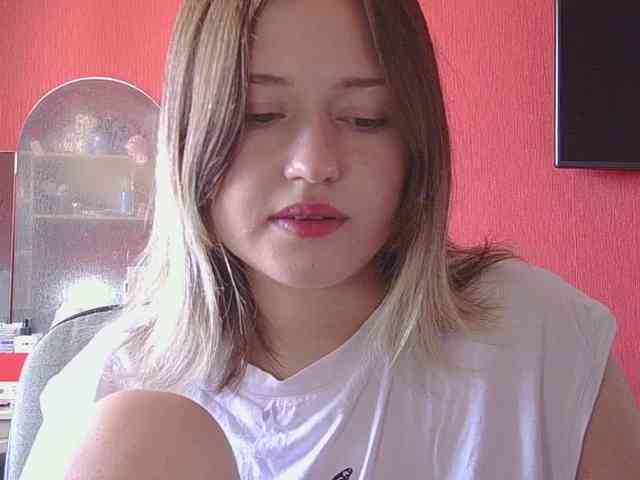 BelovedMary webcam