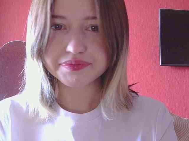 BelovedMary Live Webcam on BongaCams