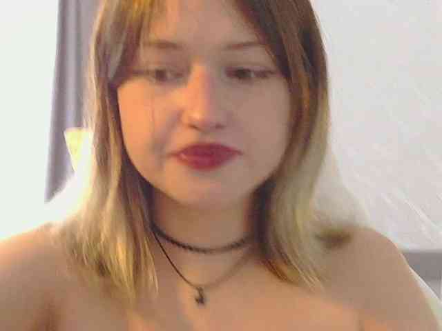 BelovedMary webcam