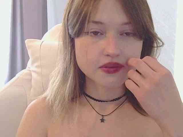 BelovedMary webcam