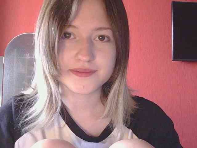 BelovedMary webcam