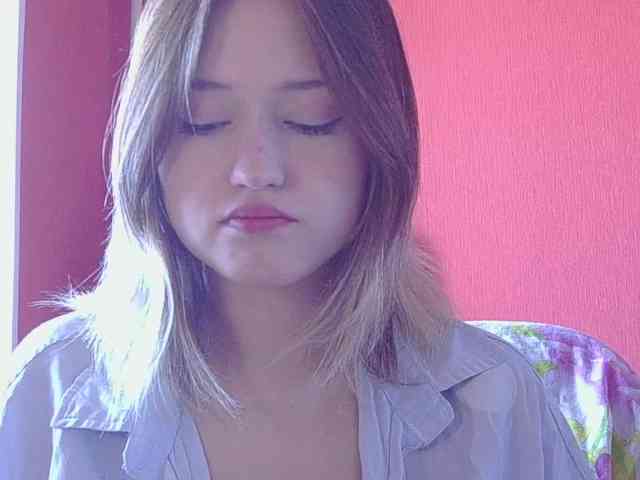 BelovedMary webcam