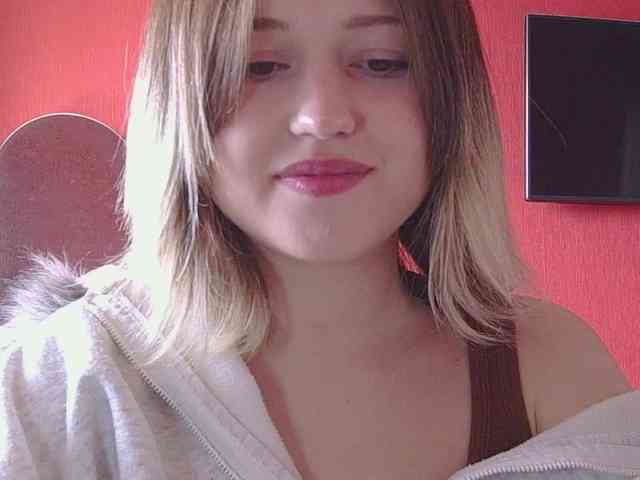 BelovedMary webcam