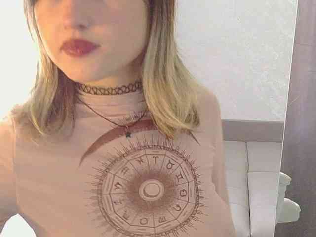 BelovedMary webcam