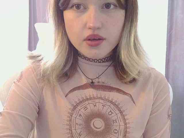 BelovedMary webcam