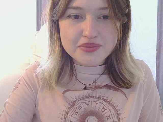 BelovedMary webcam