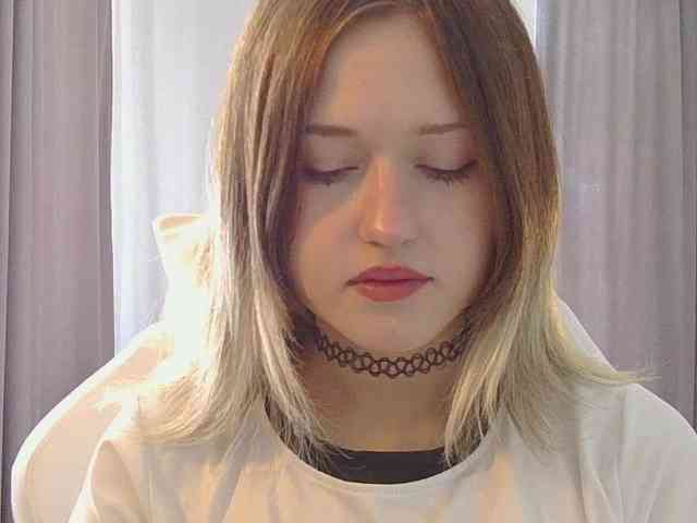 BelovedMary webcam
