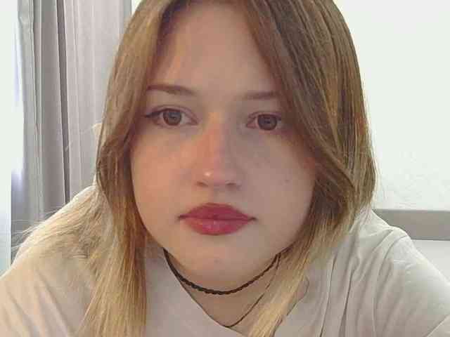 BelovedMary webcam