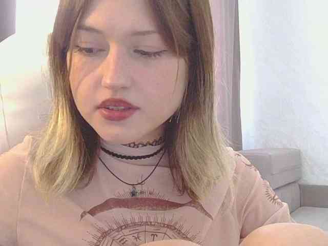 BelovedMary webcam