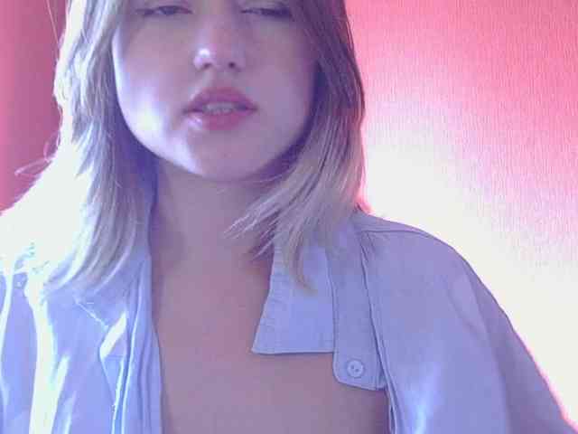BelovedMary webcam