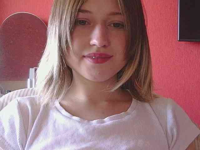 BelovedMary webcam