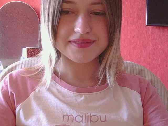 BelovedMary webcam