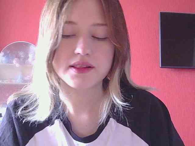 BelovedMary webcam