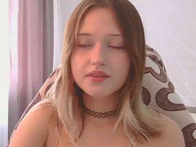 BelovedMary webcam