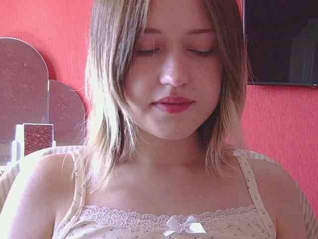 BelovedMary webcam