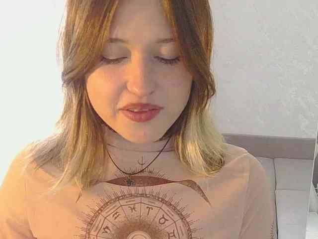 BelovedMary webcam