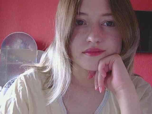 BelovedMary webcam