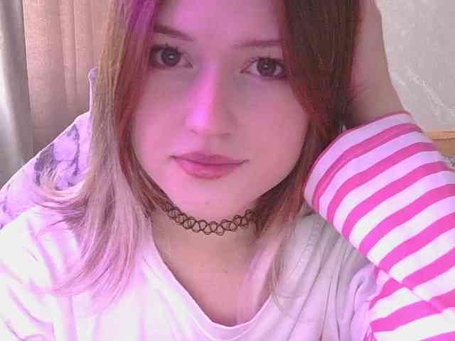 BelovedMary Live Webcam on BongaCams