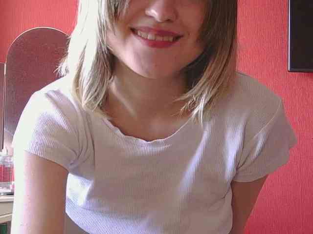 BelovedMary webcam