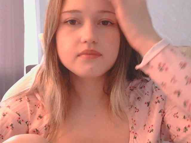 BelovedMary webcam