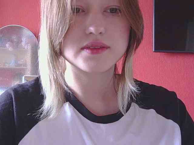 BelovedMary webcam