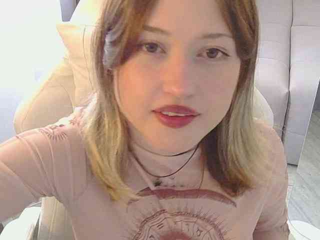 BelovedMary webcam