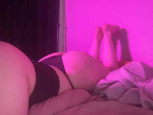anyzzaa webcam