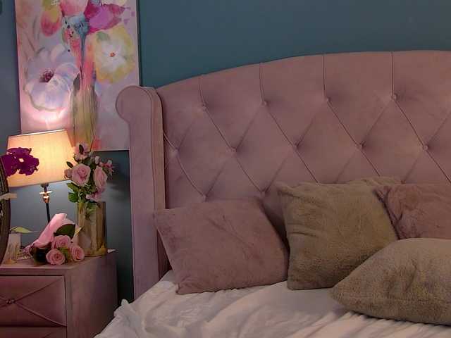 Luviahh live cam on BongaCams
