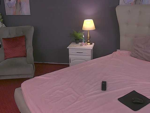 Luviahh live cam on UnifiedCams