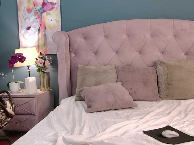 Luviahh live cam on BongaCams