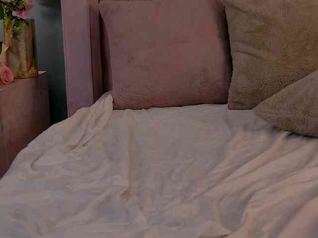 Luviahh webcam
