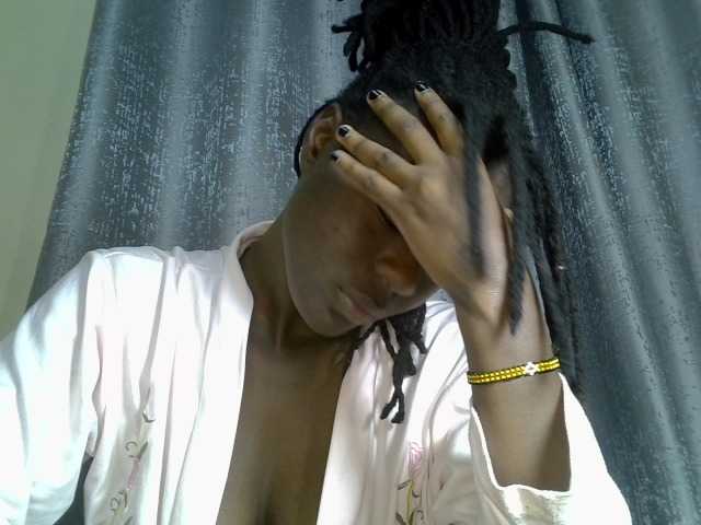 Blackdiva-11 live cam on BongaCams