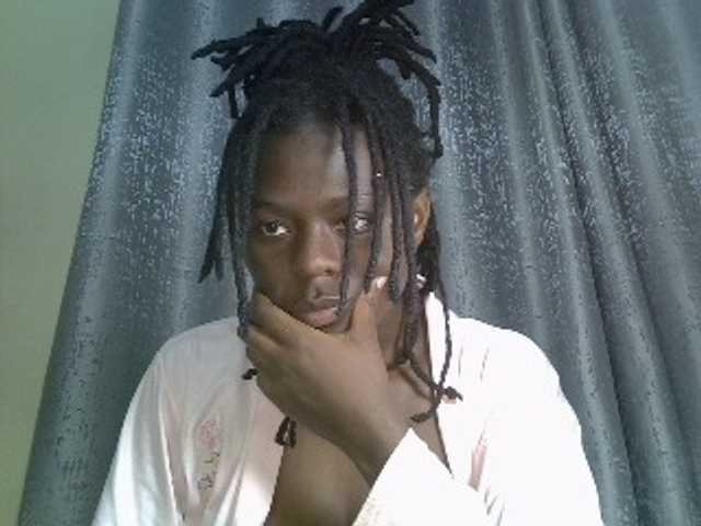 Blackdiva-11 live cam on BongaCams