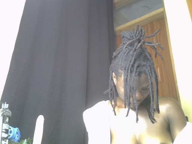 Blackdiva-11 live cam on BongaCams