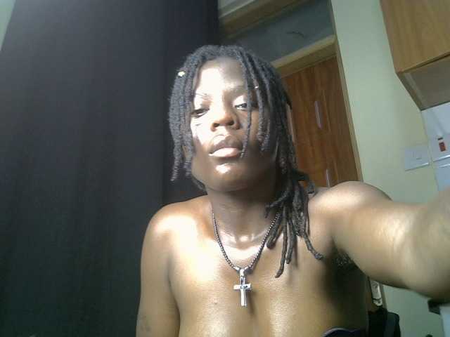 Blackdiva-11 live cam on BongaCams