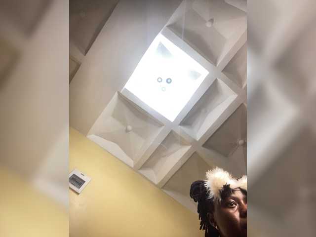 Blackdiva-11 live cam on BongaCams
