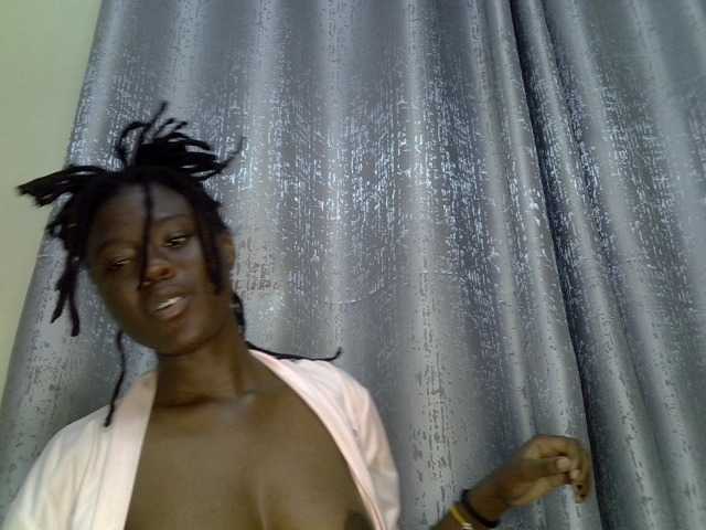 Blackdiva-11 live cam on BongaCams