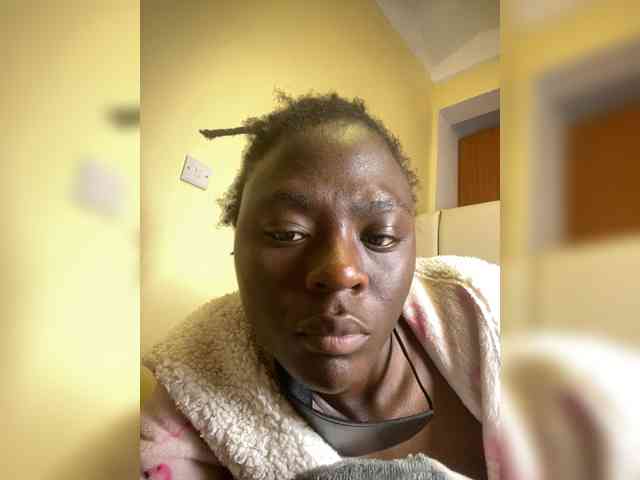 Blackdiva-11 webcam
