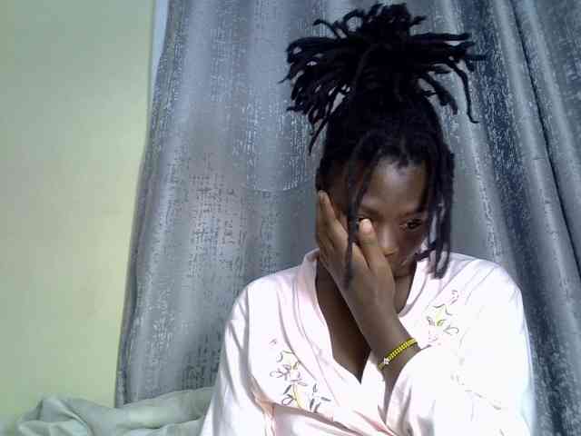 Blackdiva-11 webcam