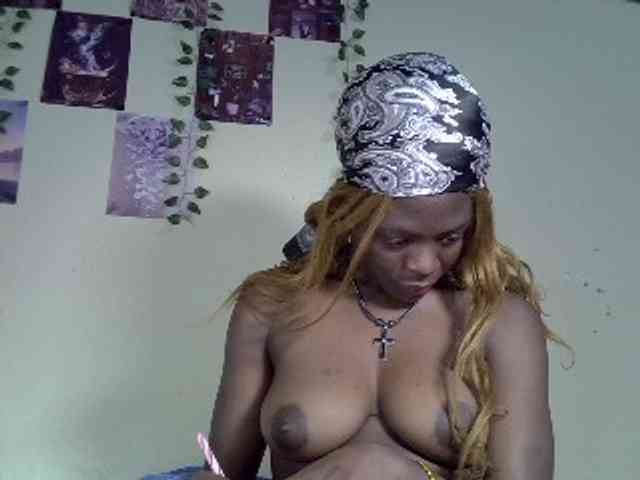 Blackdiva-11 webcam
