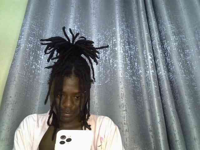 Blackdiva-11 webcam