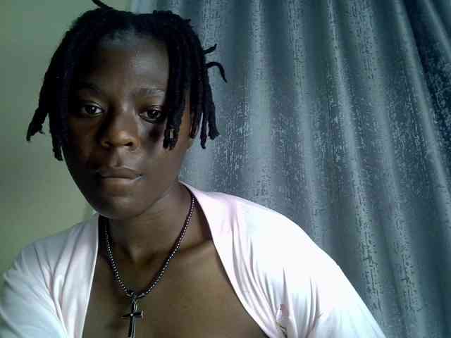 Blackdiva-11 webcam