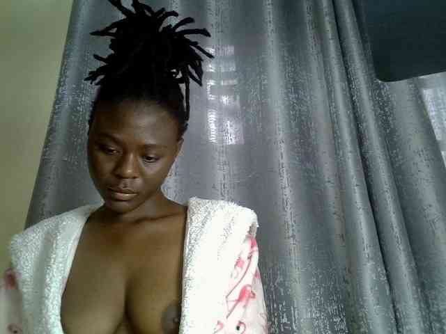 Blackdiva-11 webcam