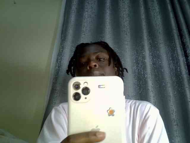 Blackdiva-11 webcam